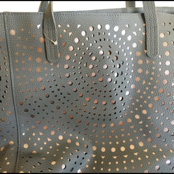 BATH & BODY WORKS Metallic Sheen Tote With Laser Cut Out Detail Grey One Size - Picture 5 of 8